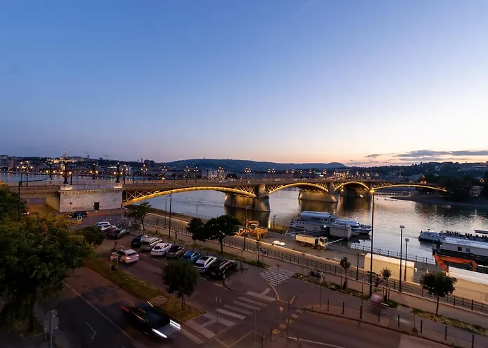 Gde Jaszai Panorama * Budapesta