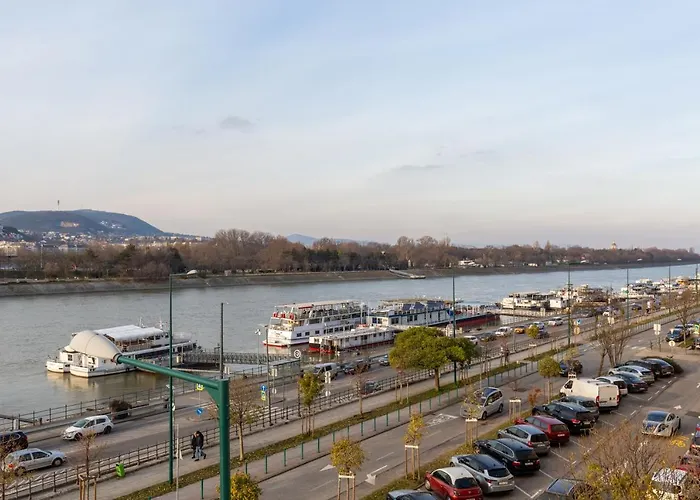 Gde Jaszai Panorama *