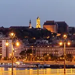 Gde Jaszai Panorama * Budapest