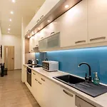 Gde Jaszai Panorama Appartement