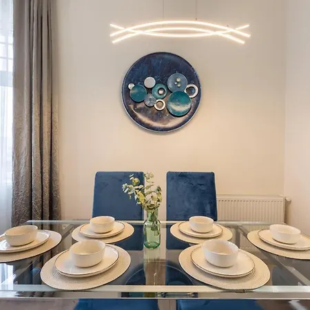 Gde Jaszai Panorama *