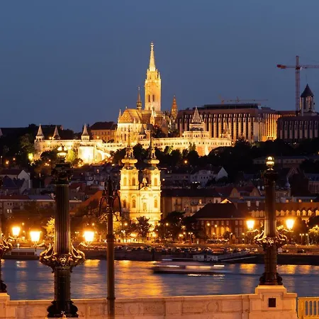 Gde Jaszai Panorama Lägenhet *