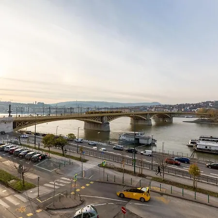 Gde Jaszai Panorama *